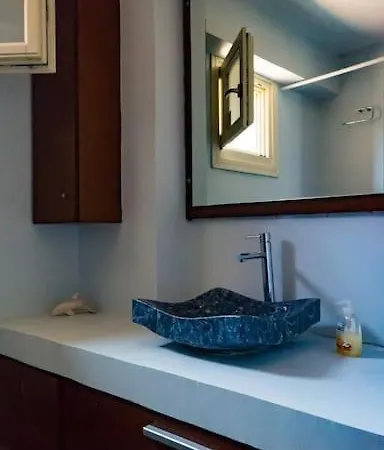 Ferienhaus Levander Stone House *